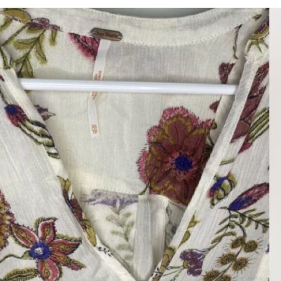 Free People Just the Two of Us Ivory Floral Printed Tunic Sz XS Boho Flowy - Picture 7 of 8